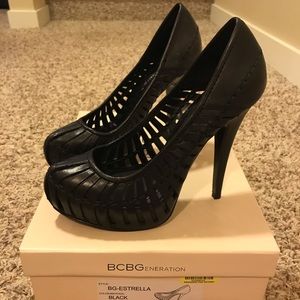 EUC BCBG pumps, black, size 6